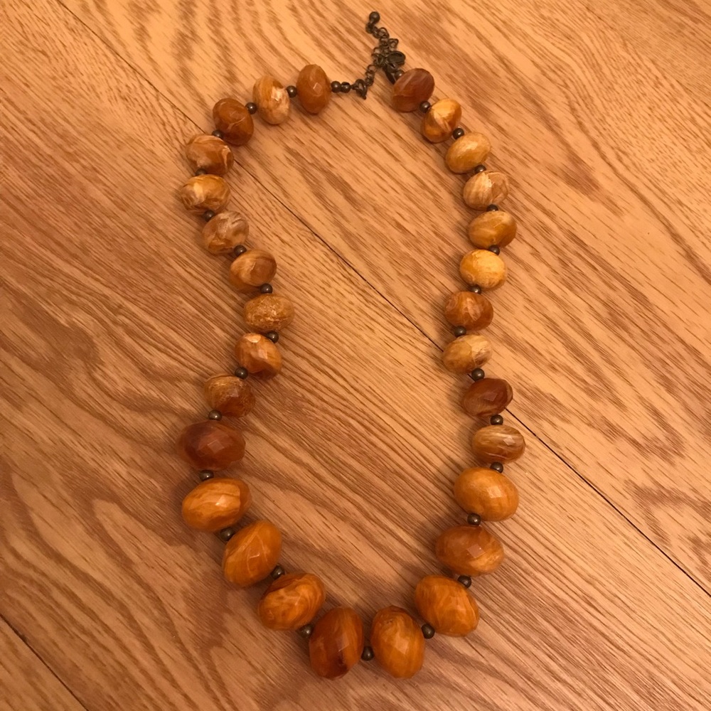 6/$20 Vintage Avon Necklace, Faceted Beads, Tangerine Orange Shade, Lightweight - Picture 7 of 10